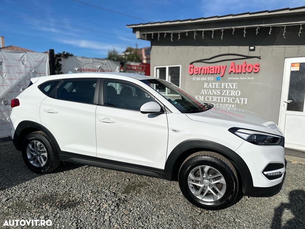 Hyundai Tucson - 2