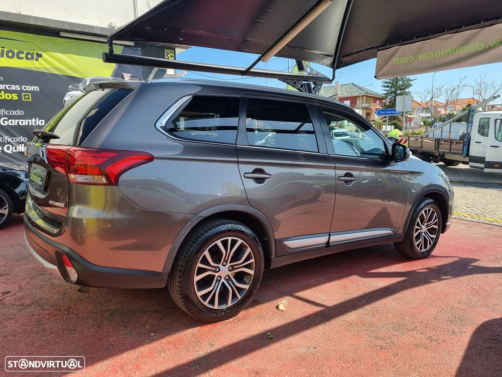 Mitsubishi Outlander 2.2 DI-D Intense - 6