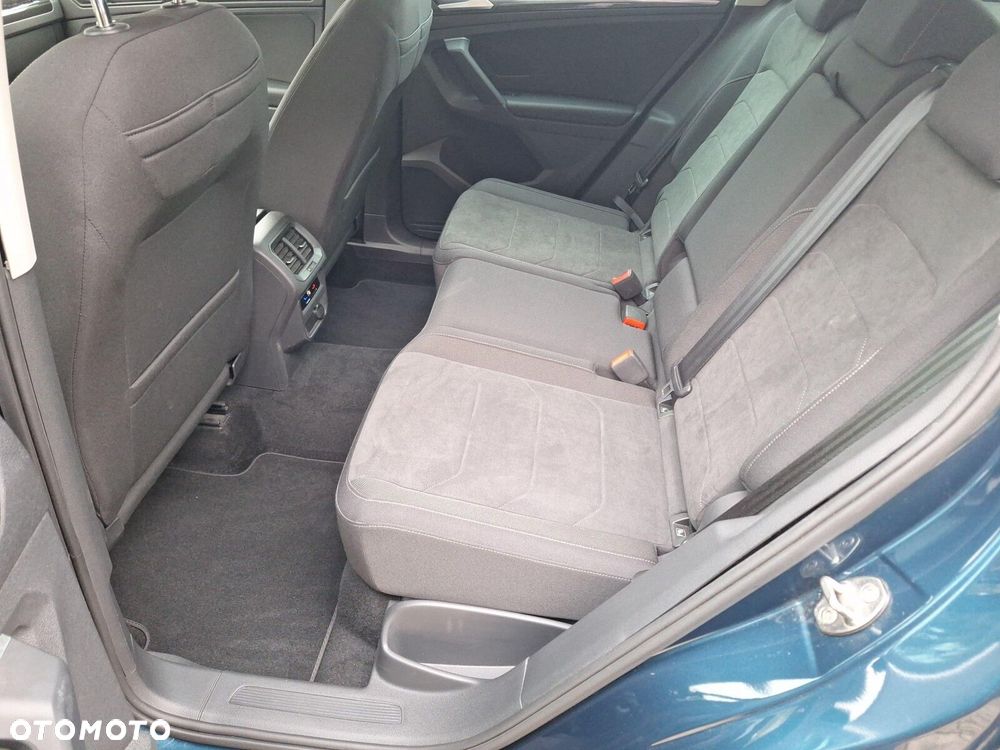 Volkswagen Tiguan - 12