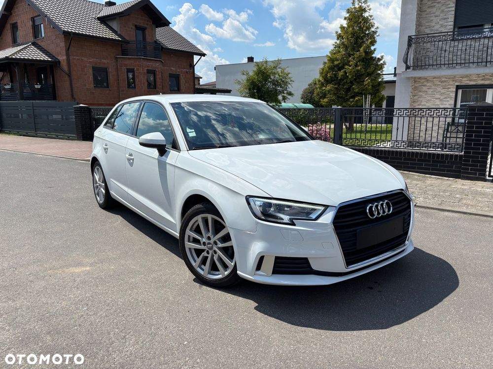 Audi A3 Sportback 1.5 TFSI cylinder on demand design - 3