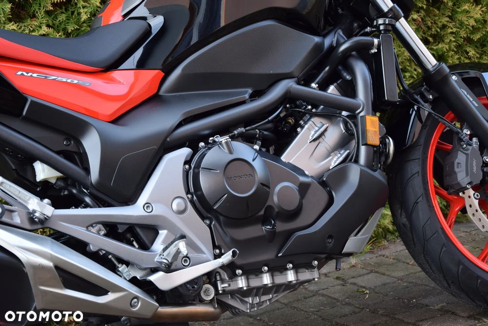Honda NC - 11