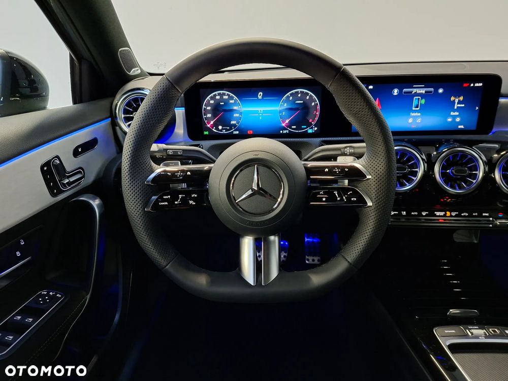 Mercedes-Benz Klasa A 200 AMG Line 7G-DCT - 8