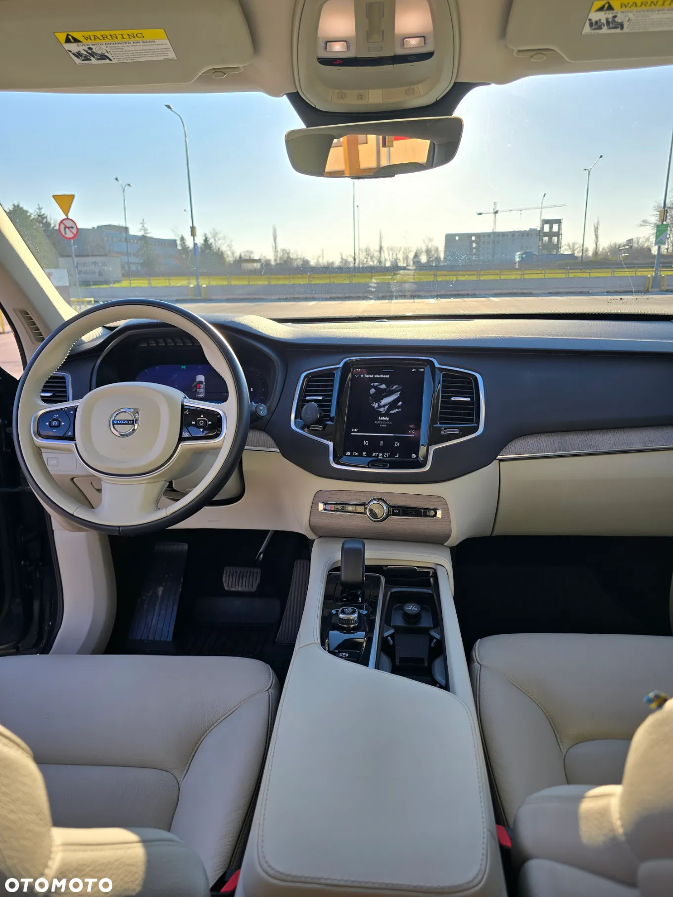 Volvo XC 90 - 12
