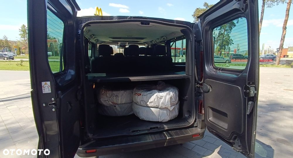 Renault Trafic Grand 2.0 dCi EDC - 15