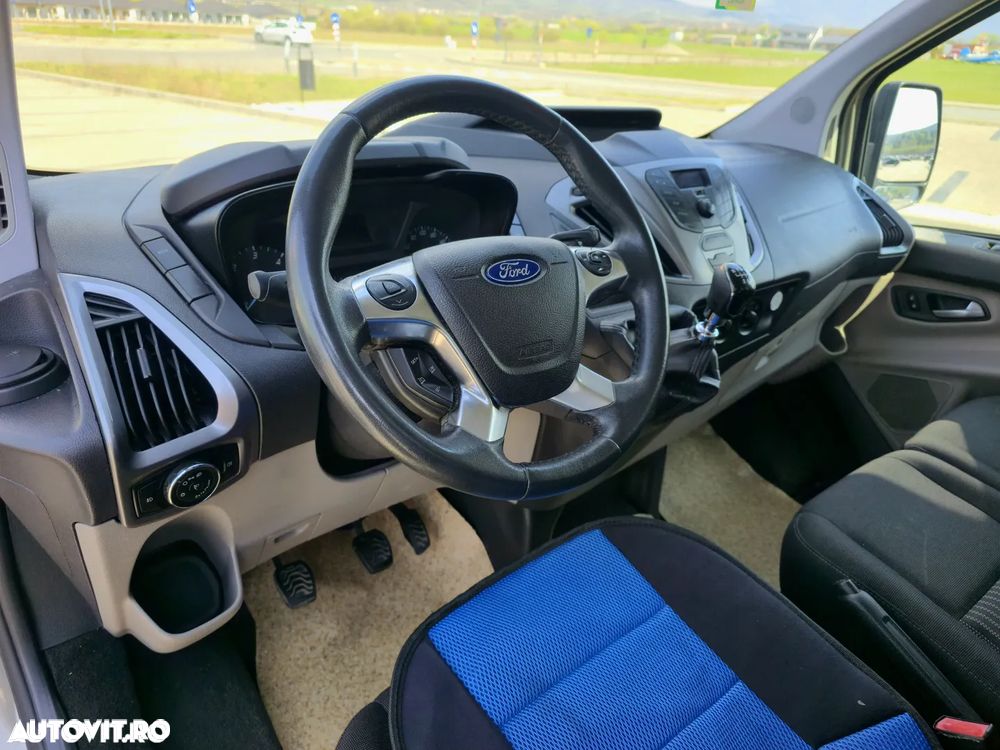 Ford Tourneo Custom 300 L1H1 VA Titanium - 5