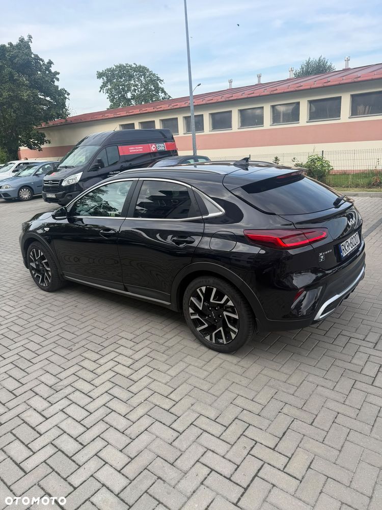 Kia XCeed 1.5 T-GDI M - 4