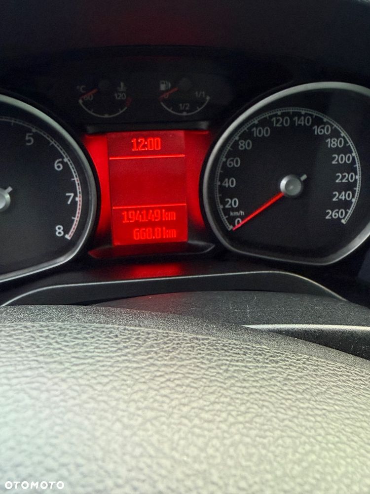 Ford Galaxy 2.0 Ghia - 6