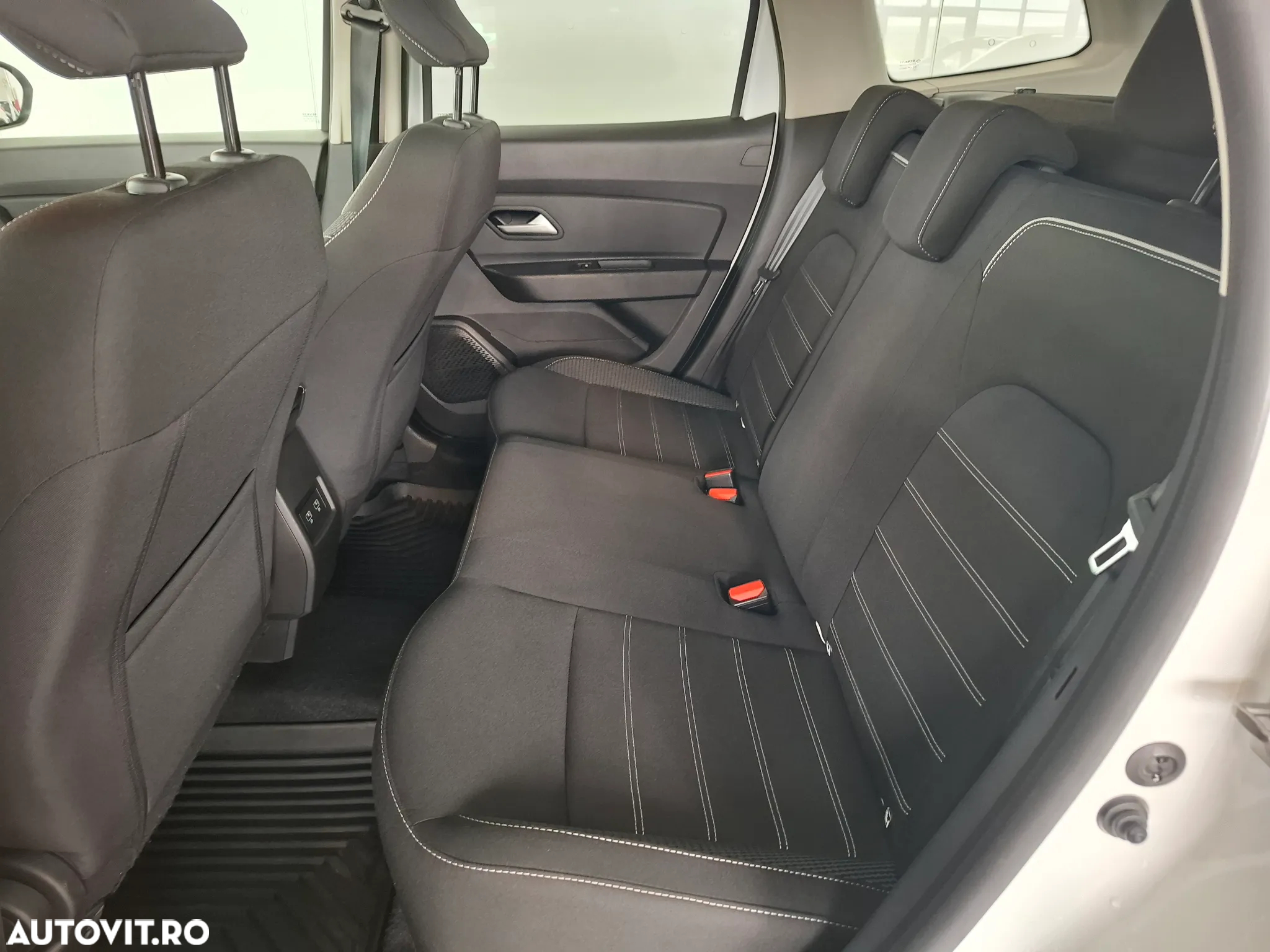 Dacia Duster TCe 150 EDC Journey - 27