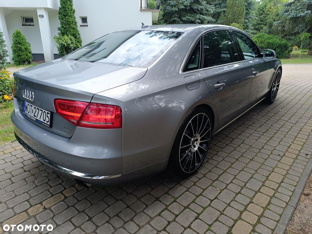 Audi A8 4.2 FSI L Quattro - 5