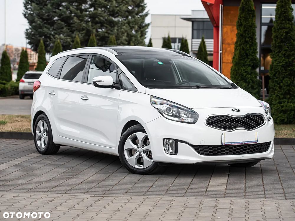 Kia Carens 1.7 CRDi L DCT - 1