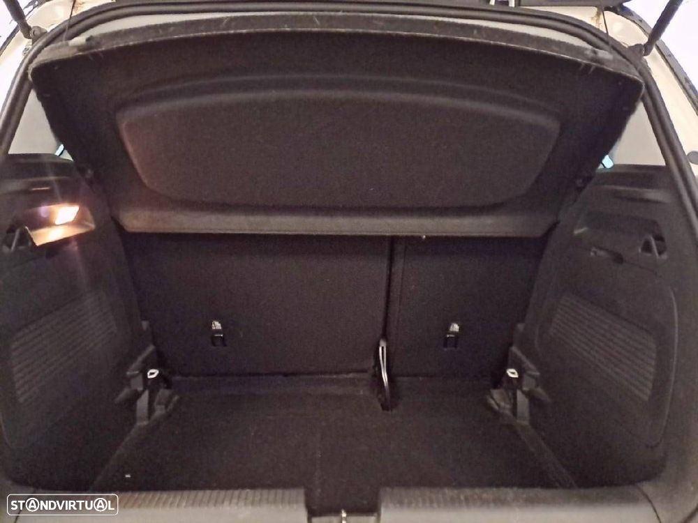 Opel Crossland X - 7