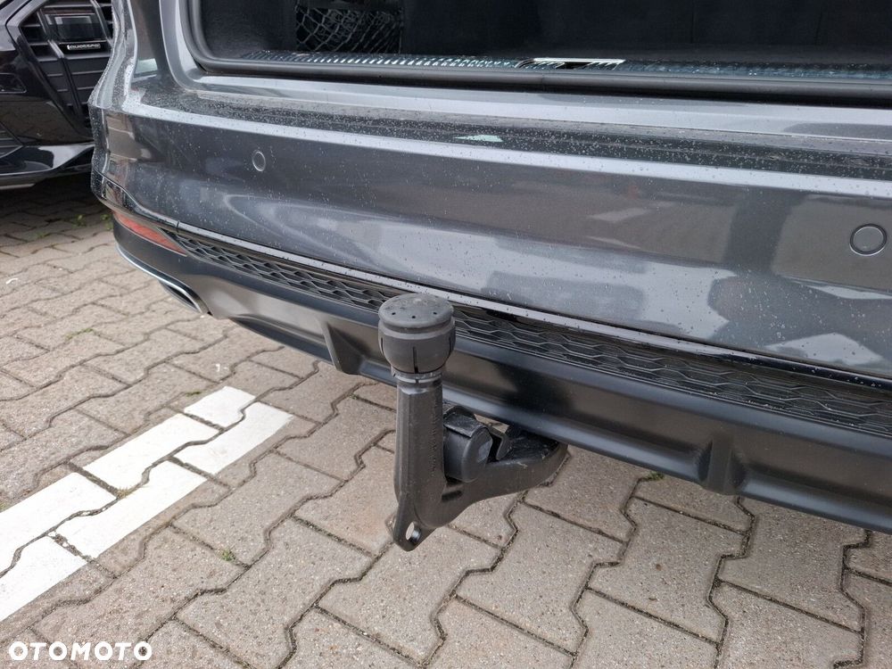 Audi A4 Avant - 10