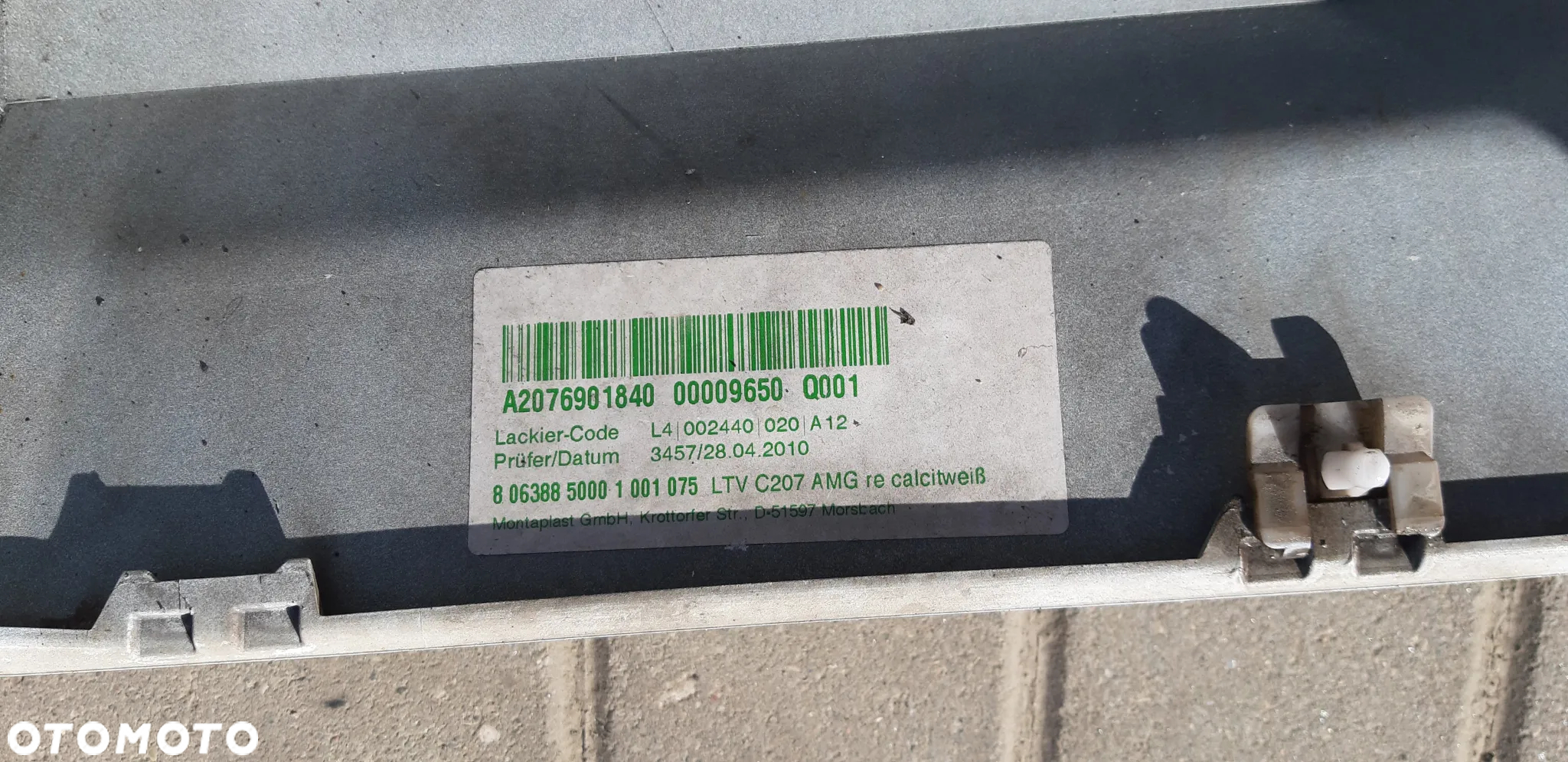 Listwa progowa prawa C650 AMG A2076901840 Mercedes W207 Coupe 2010r 3.0d - 6