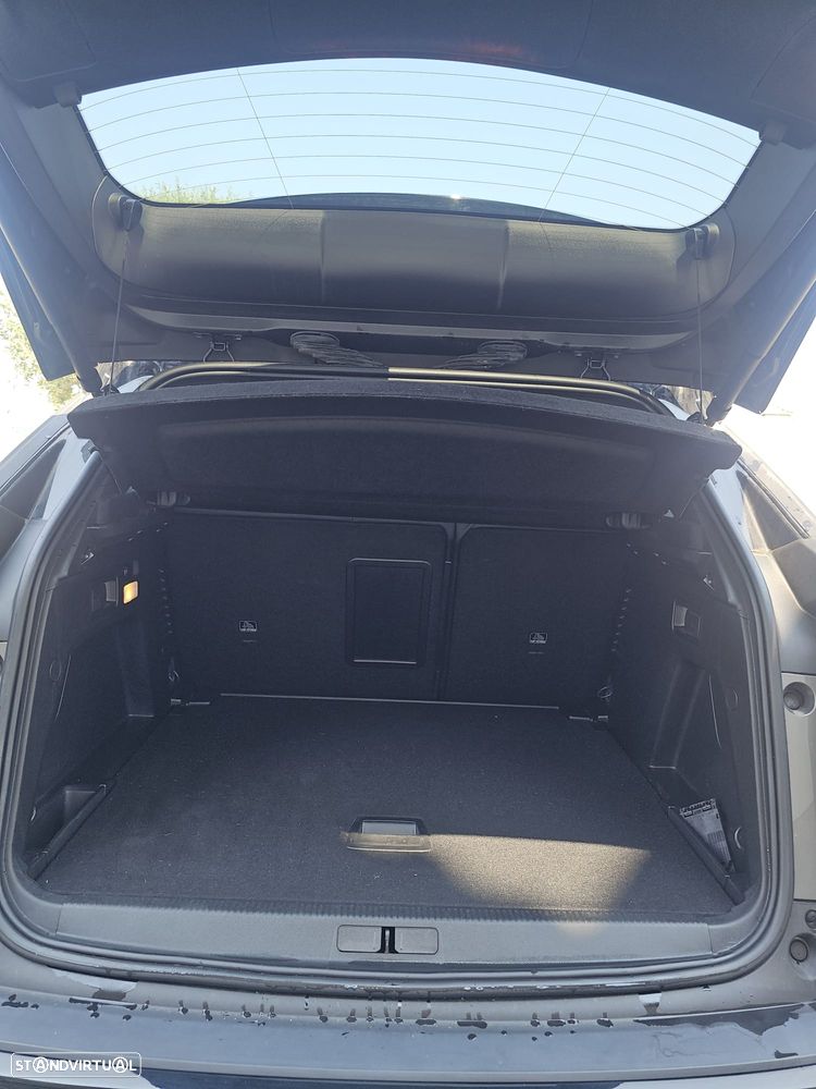 Peugeot 3008 1.2 Hybrid GT e-DCS6 - 21