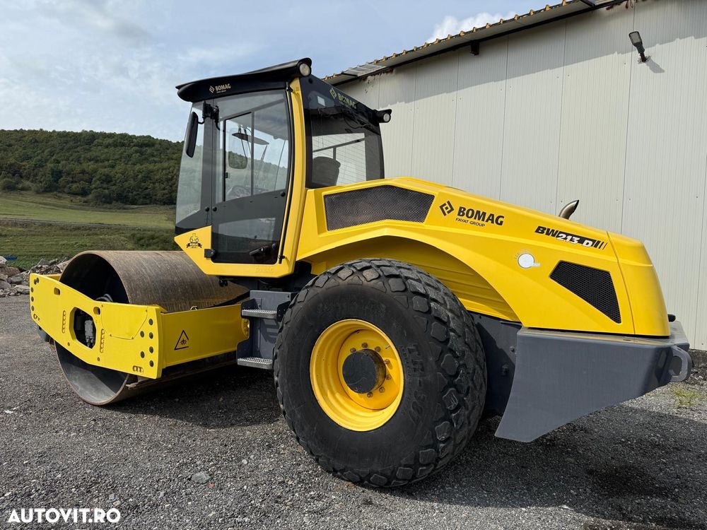 Bomag BW 213 D - 1