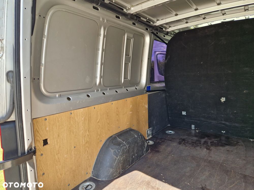 Volkswagen Crafter - 20
