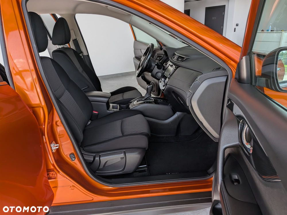 Nissan X-Trail - 25