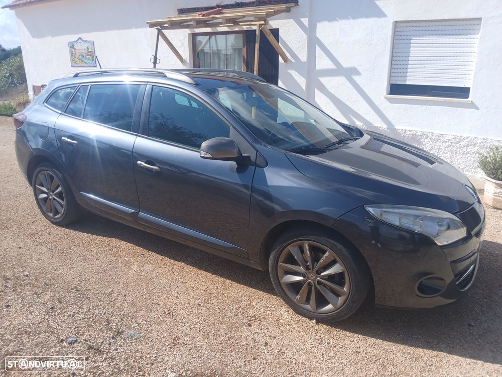 Renault Mégane Sport Tourer 1.5 dCi Dynamique S — photo 5