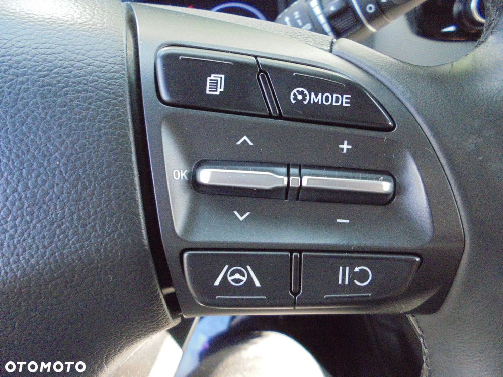Hyundai Kona 1.6 GDI Hybrid Executive DCT - 32