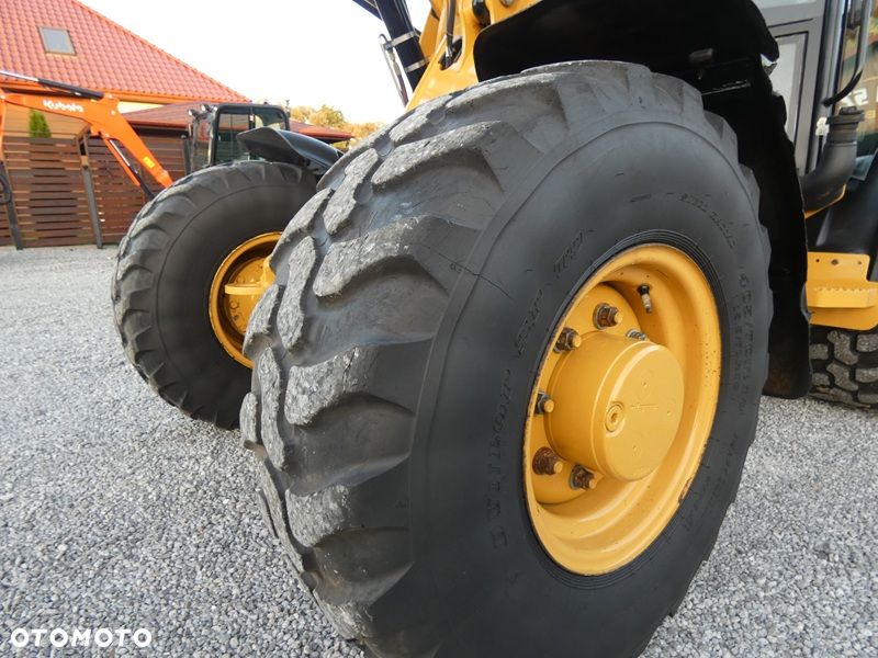 Caterpillar CAT 906H2 Z Niemiec / SZYBKA SKRZYNIA 35KM/H / Super Stan / - 33