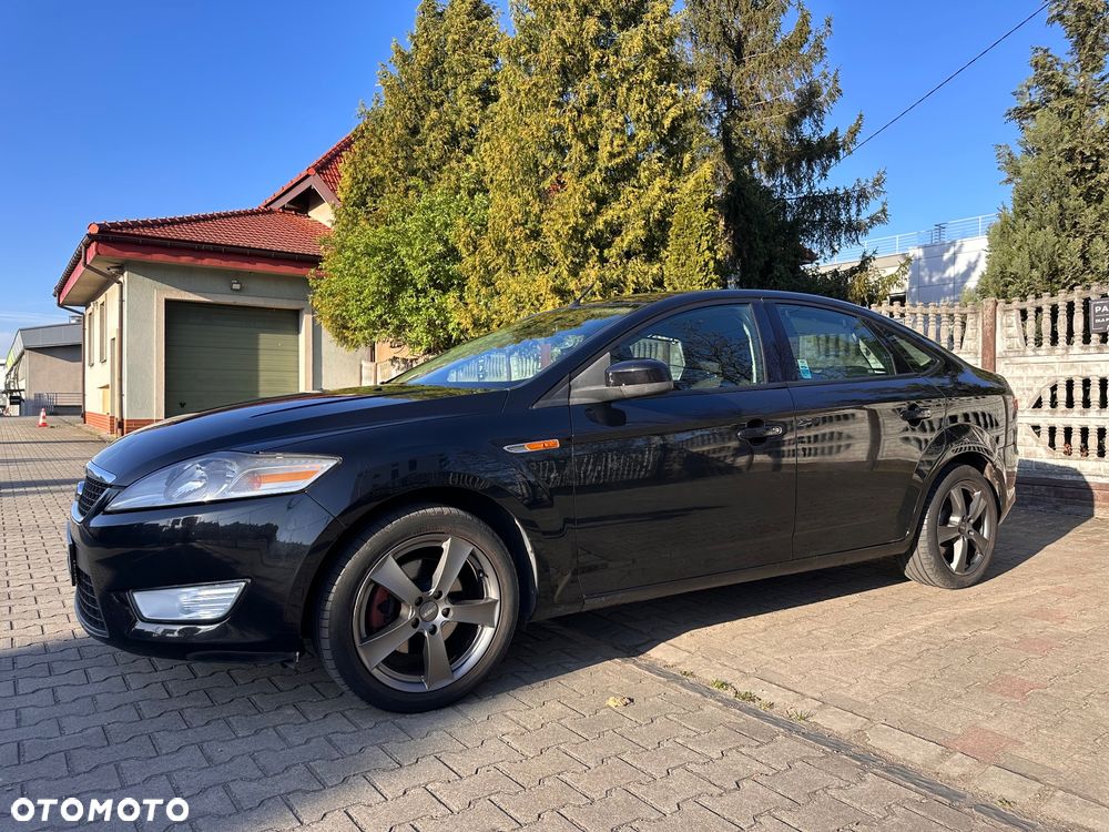 Ford Mondeo 2.0 Gold X - 11