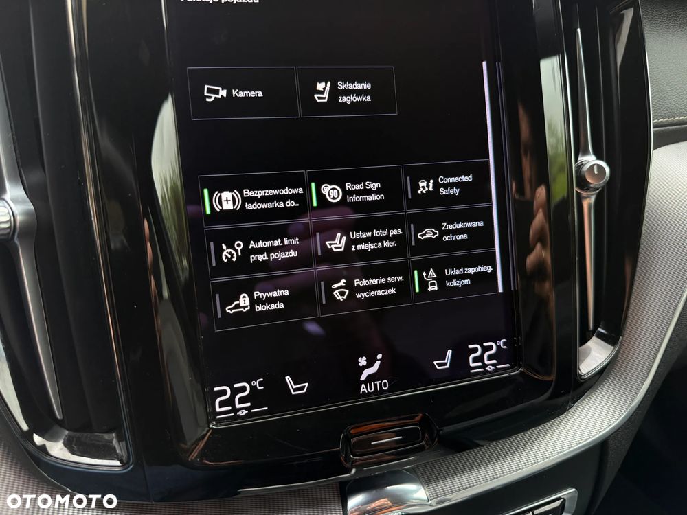 Volvo XC 60 B4 D AWD R-Design - 37