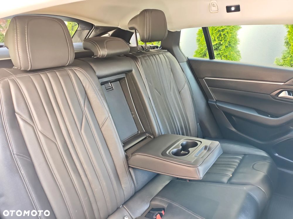 Peugeot 508 225 e-EAT8 Allure Pack - 32