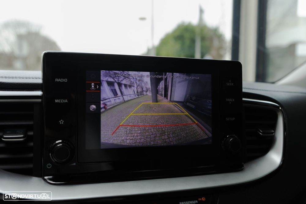 Kia Ceed SW 1.0 T-GDI Sport - 22