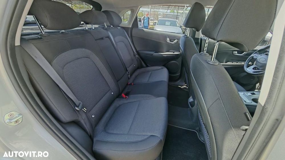 Hyundai KONA BEV 204 CP 64.8 kWh Premium - 11