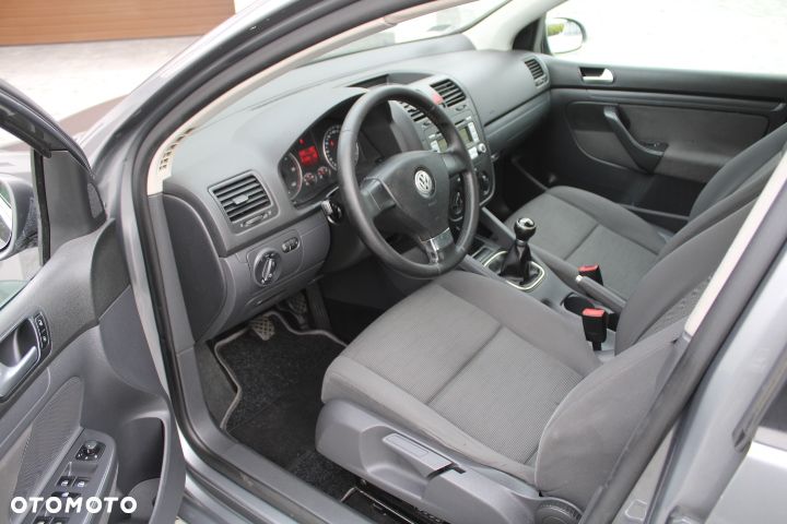Volkswagen Golf 1.9 TDI Comfortline - 37