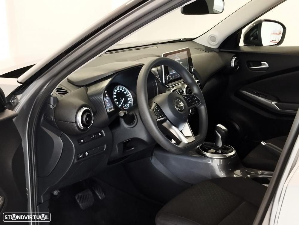 Nissan Juke 1.0 DIG-T N-Connecta DCT - 29