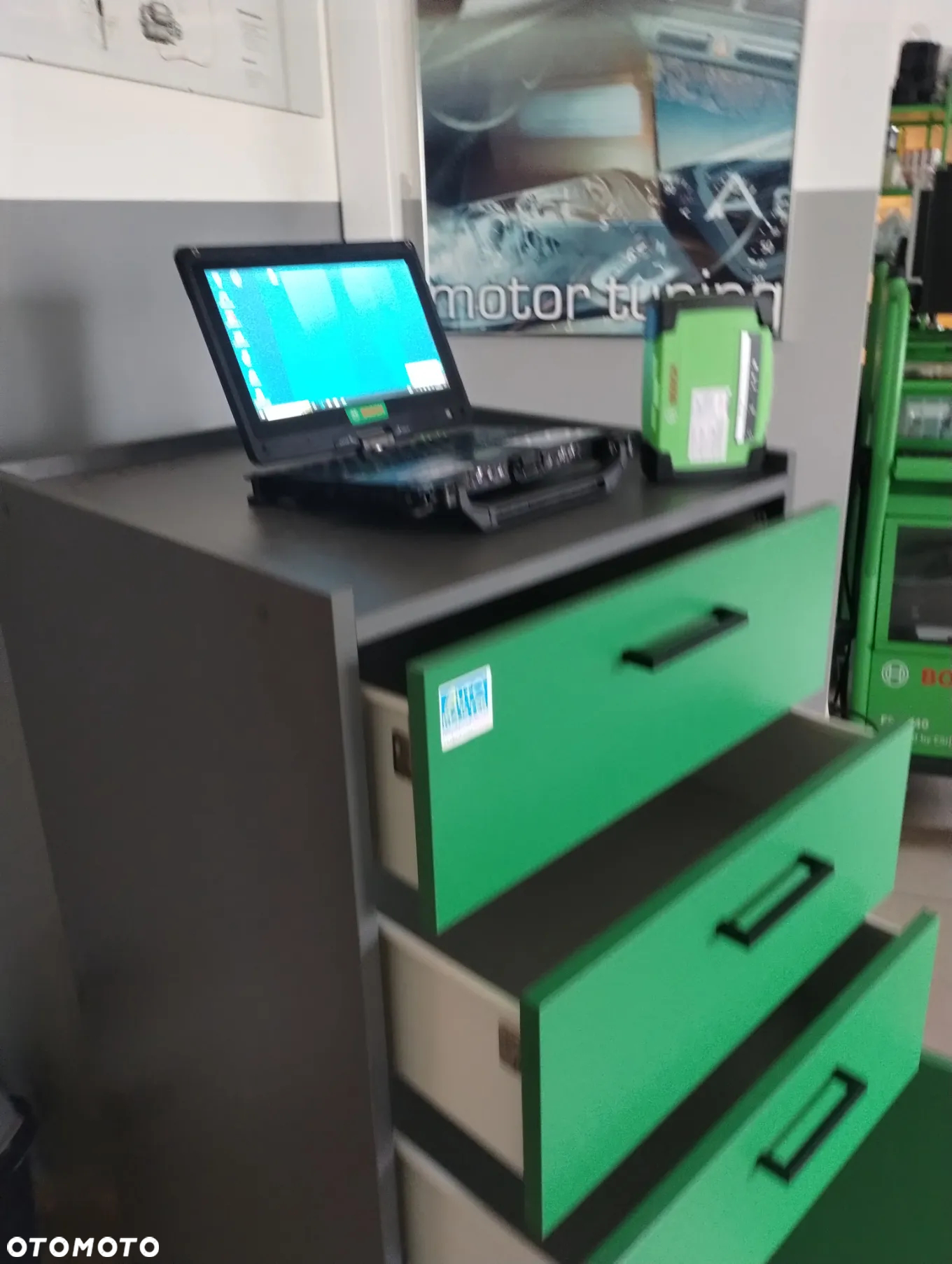 Kts 560 Demo + szafka-regał pod tester w cenie - 20