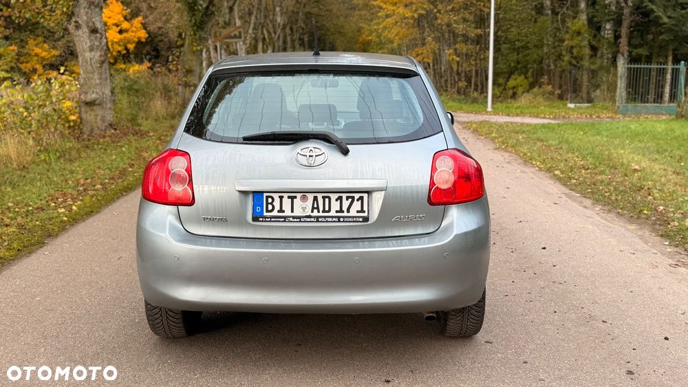 Toyota Auris 1.4 VVT-i Luna - 6