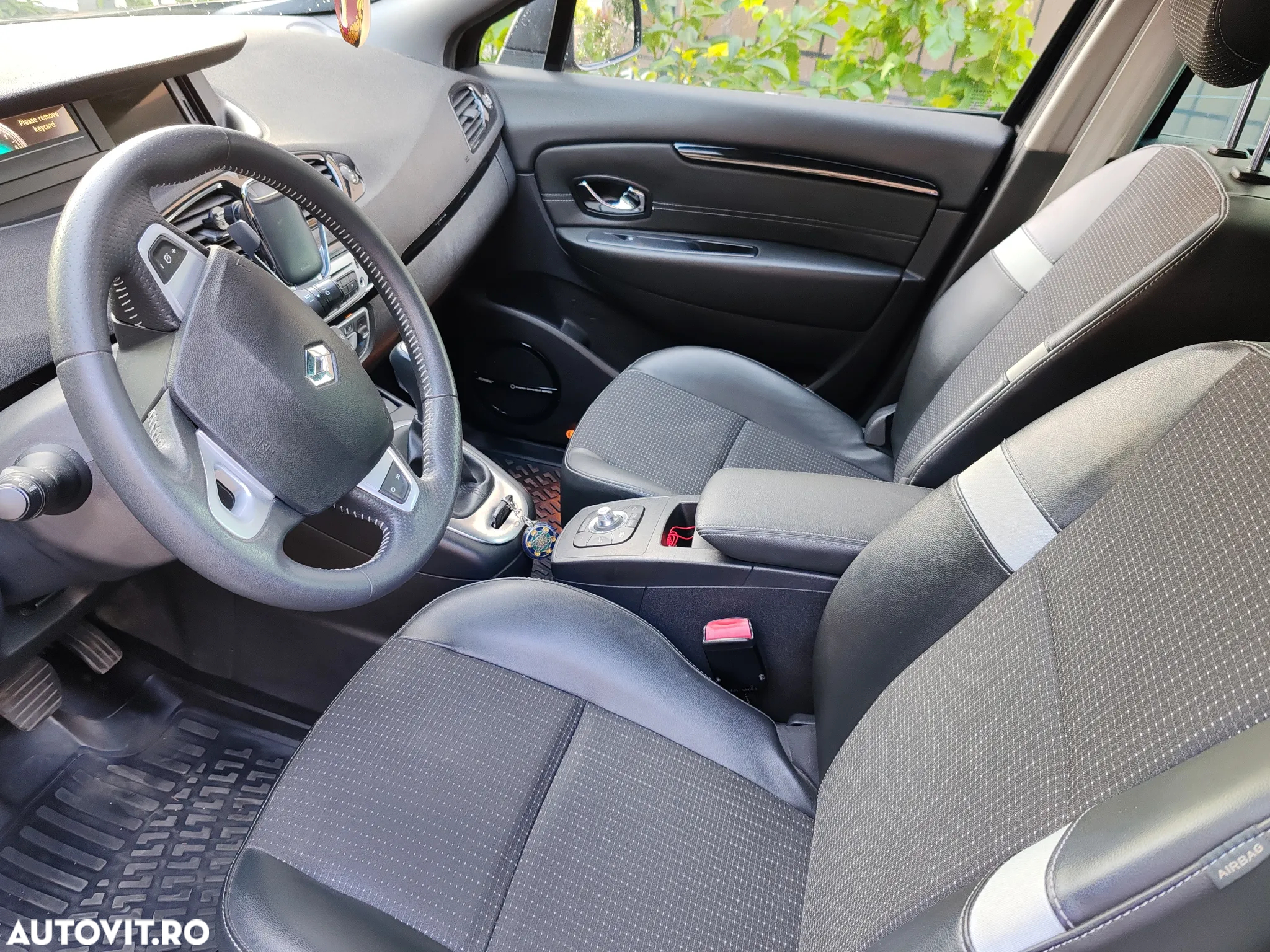 Renault Grand Scenic ENERGY dCi 110 EDC BOSE EDITION - 29