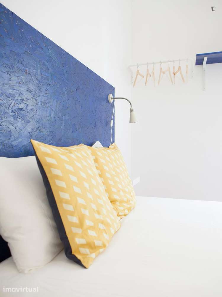 Quarto - localizado em São Sebastião Lisbon - Grande imagem: 2/17