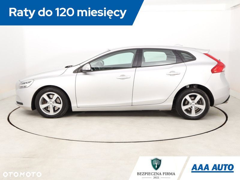 Volvo V40 - 4