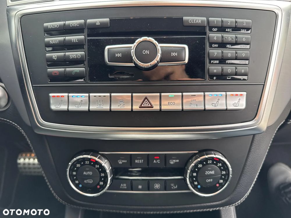 Mercedes-Benz ML 63 AMG 4Matic AMG SPEEDSHIFT 7G-TRONIC - 16