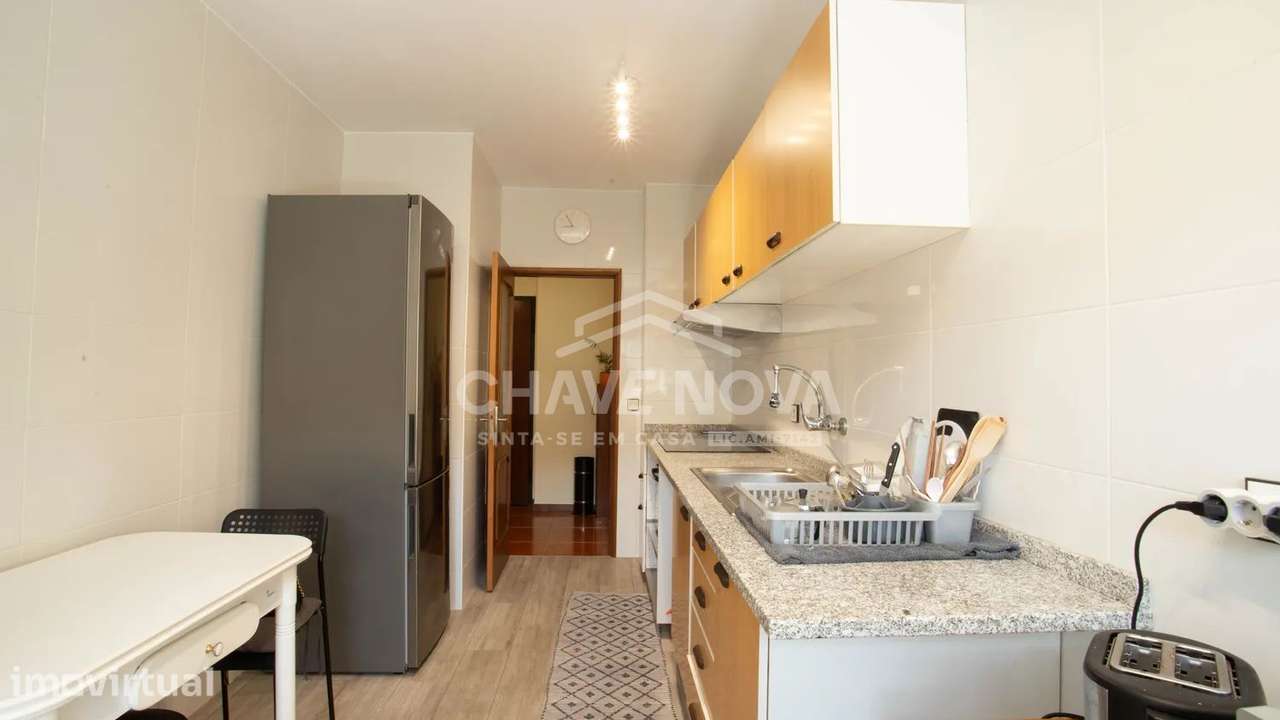 Apartamento T2+1 próximo à estação de metro, Vila Nova de Gaia - Grande imagem: 2/18