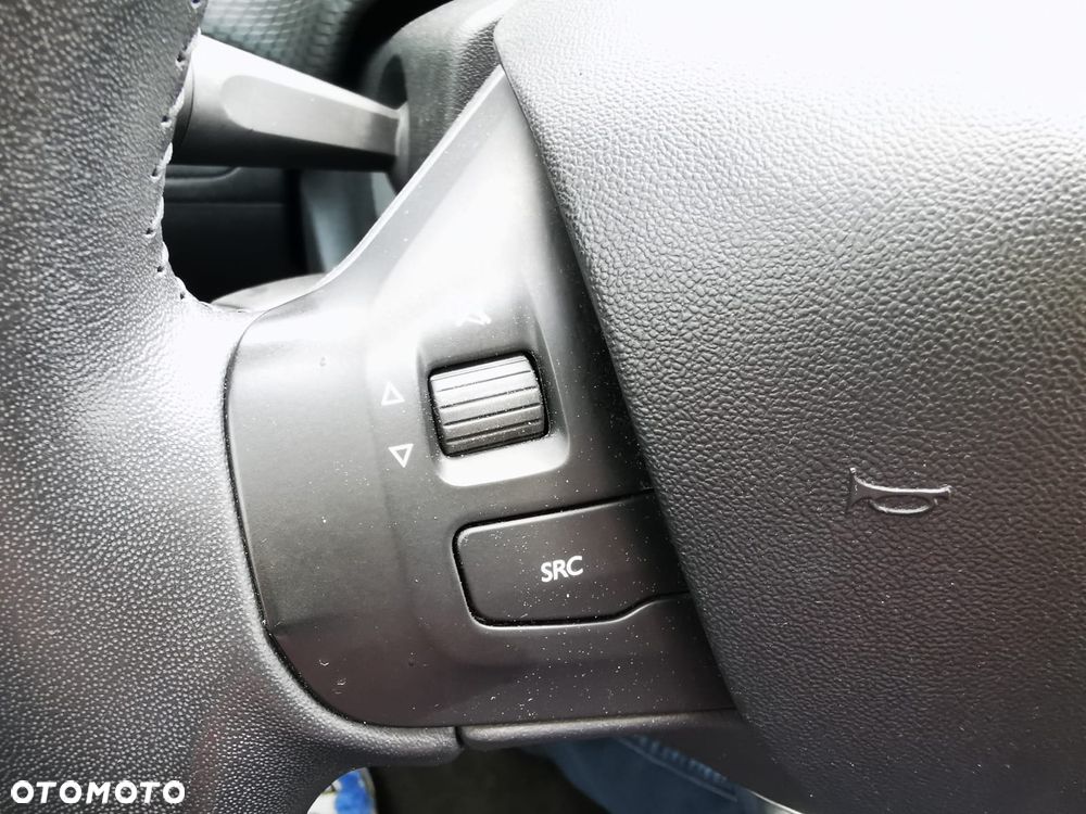 Peugeot 208 PureTech 82 Start & Stop Style - 19