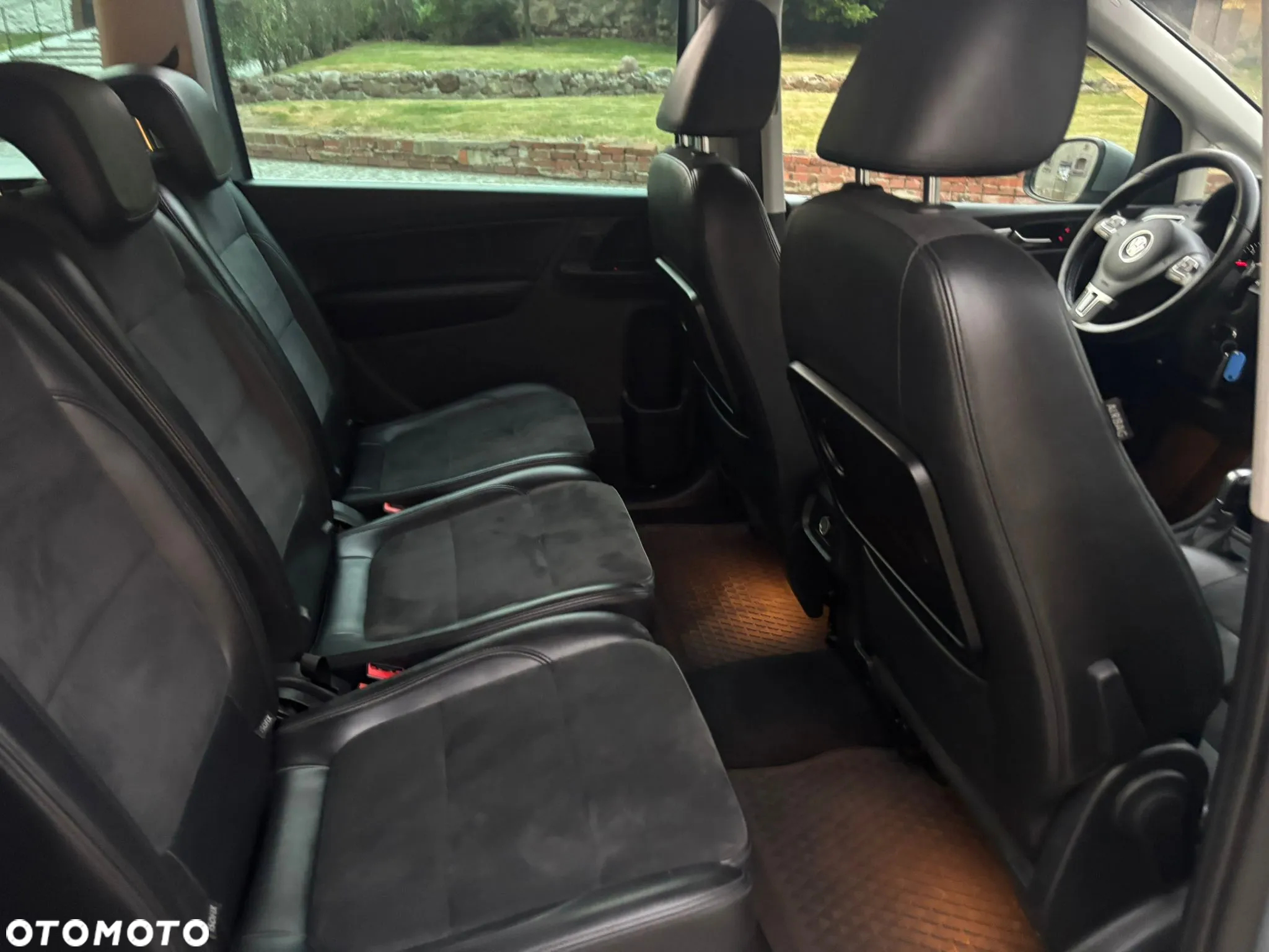 Volkswagen Sharan 2.0 TDI Highline DSG - 13