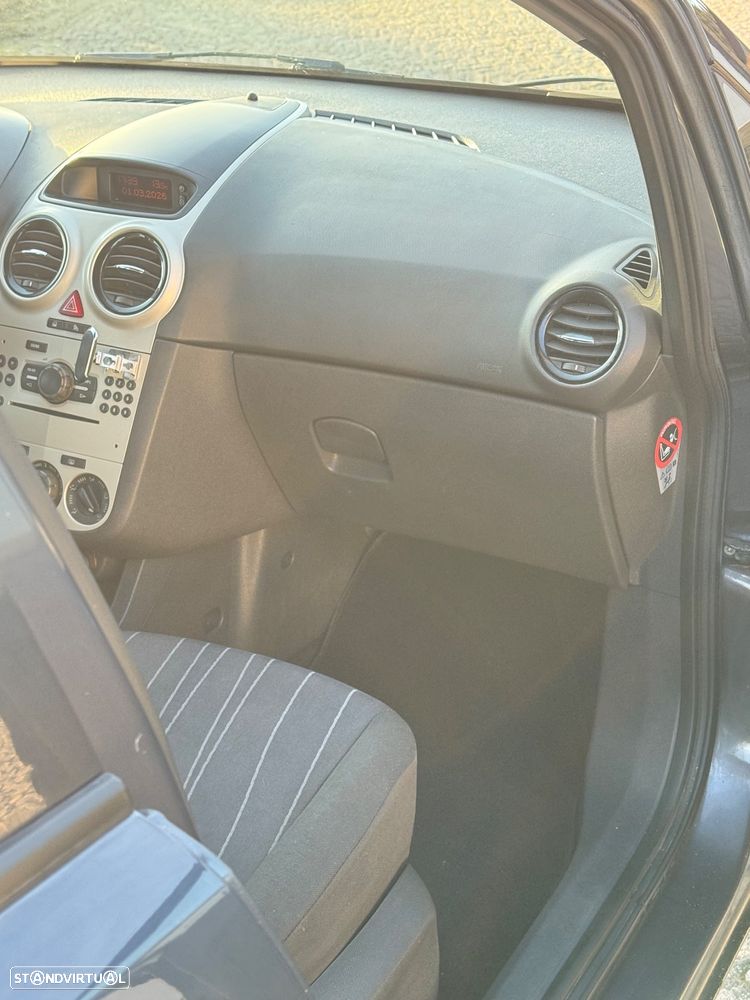 Opel Corsa 1.3 CDTI Enjoy EcoFLEX - 8