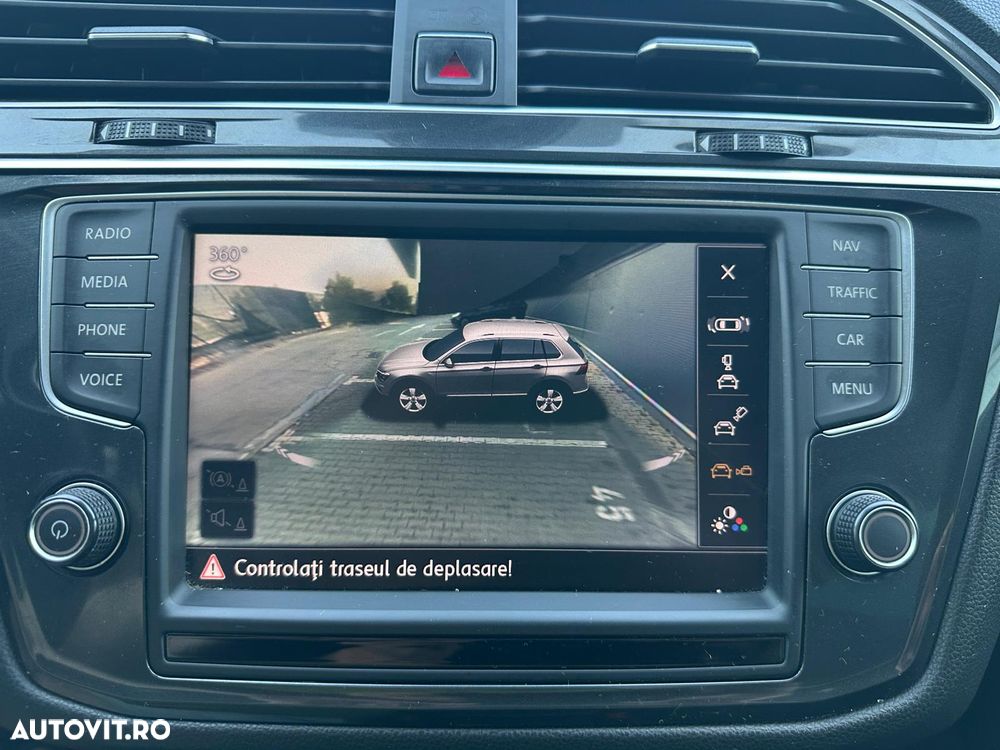Volkswagen Passat 2.0 TDI DSG 4Motion R Executive - 36
