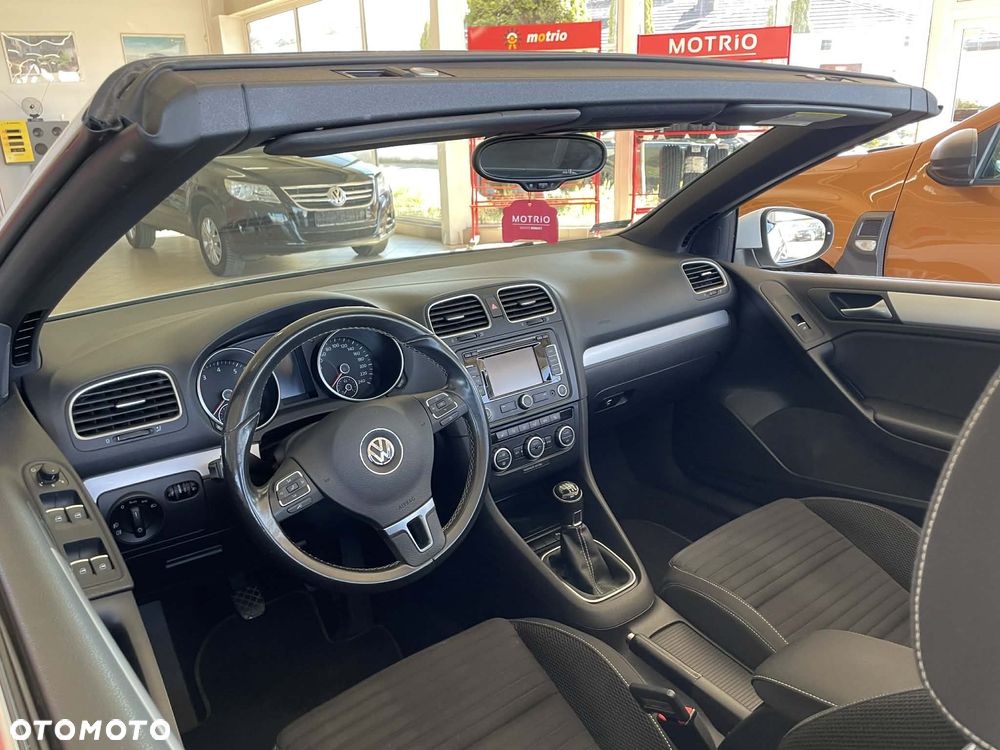 Volkswagen Golf - 11