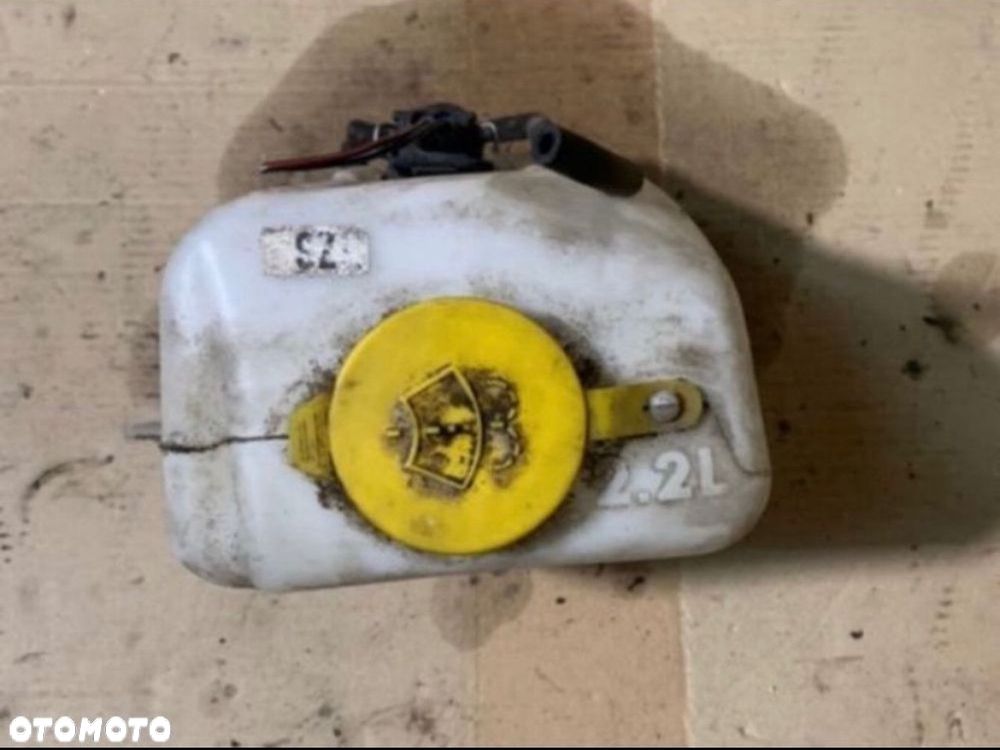 Zbiorniczek pompka spryskiwaczy opel corsa c combo - 3