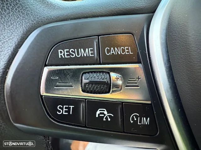 BMW 330 e Touring Aut. Sport Line - 13