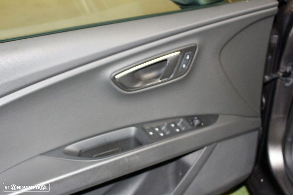 SEAT Leon ST 1.6 TDI Style S/S - 11