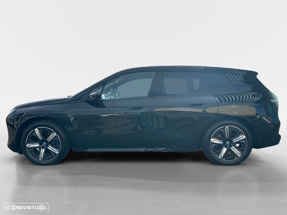 BMW iX xDrive 40 Pack Desportivo - 2