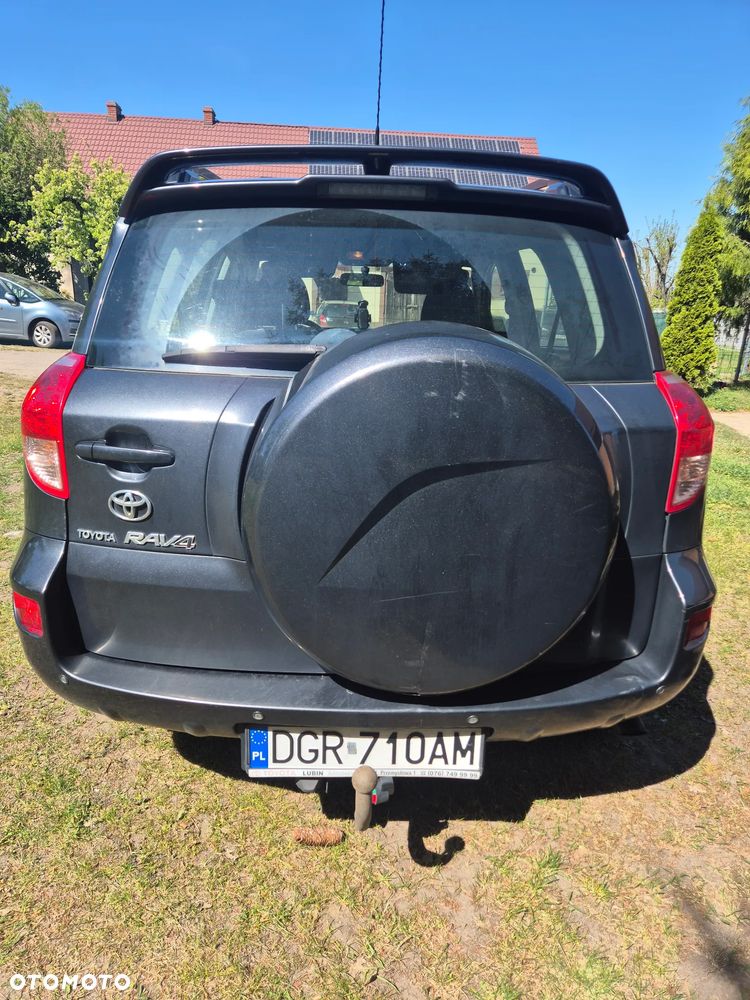 Toyota RAV4 2.2 D-4D Luna - 9
