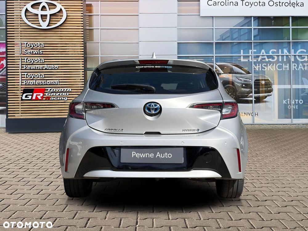 Toyota Corolla - 4