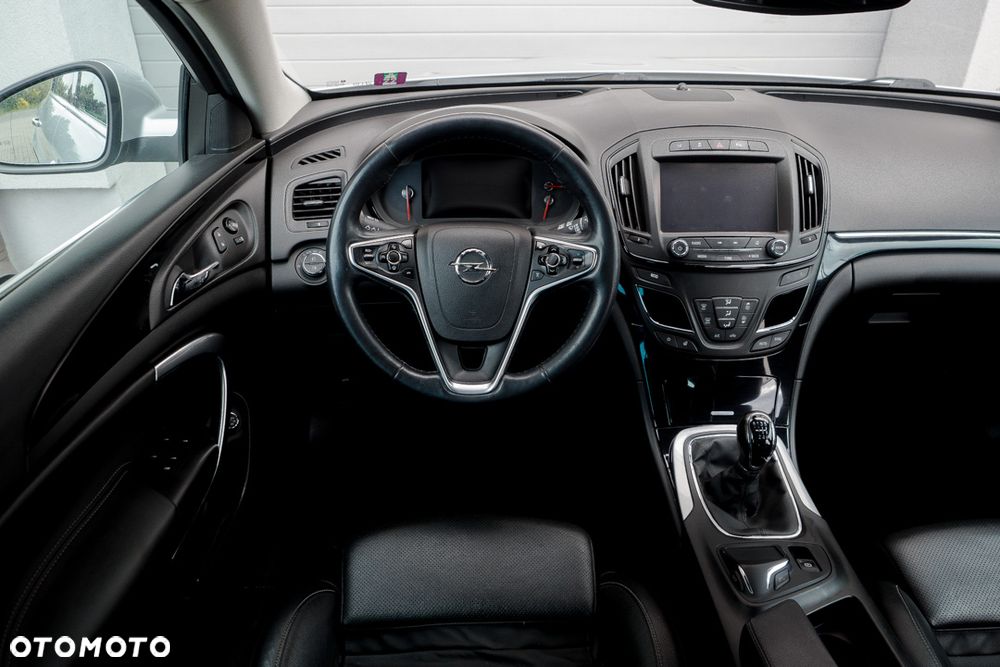 Opel Insignia 1.6 T Cosmo S&S - 37